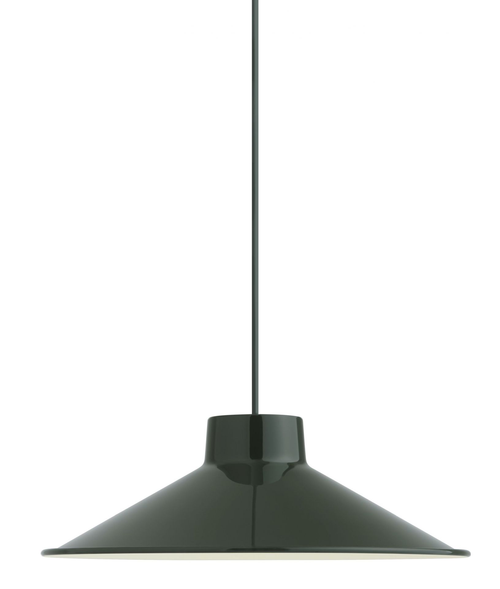 Dunkelgrüne Muuto Top Pendelleuchte mit Lampenschirm und Kabel vor weißem Hintergrund, moderne Innenbeleuchtung.